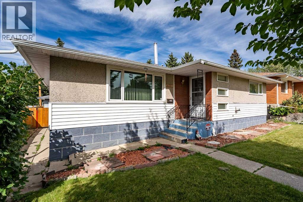 4327 19 Street NW, Calgary, Alberta, T2L2B8