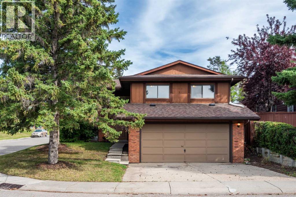 88 Woodfern Rise SW, Calgary, Alberta, T2W4S2