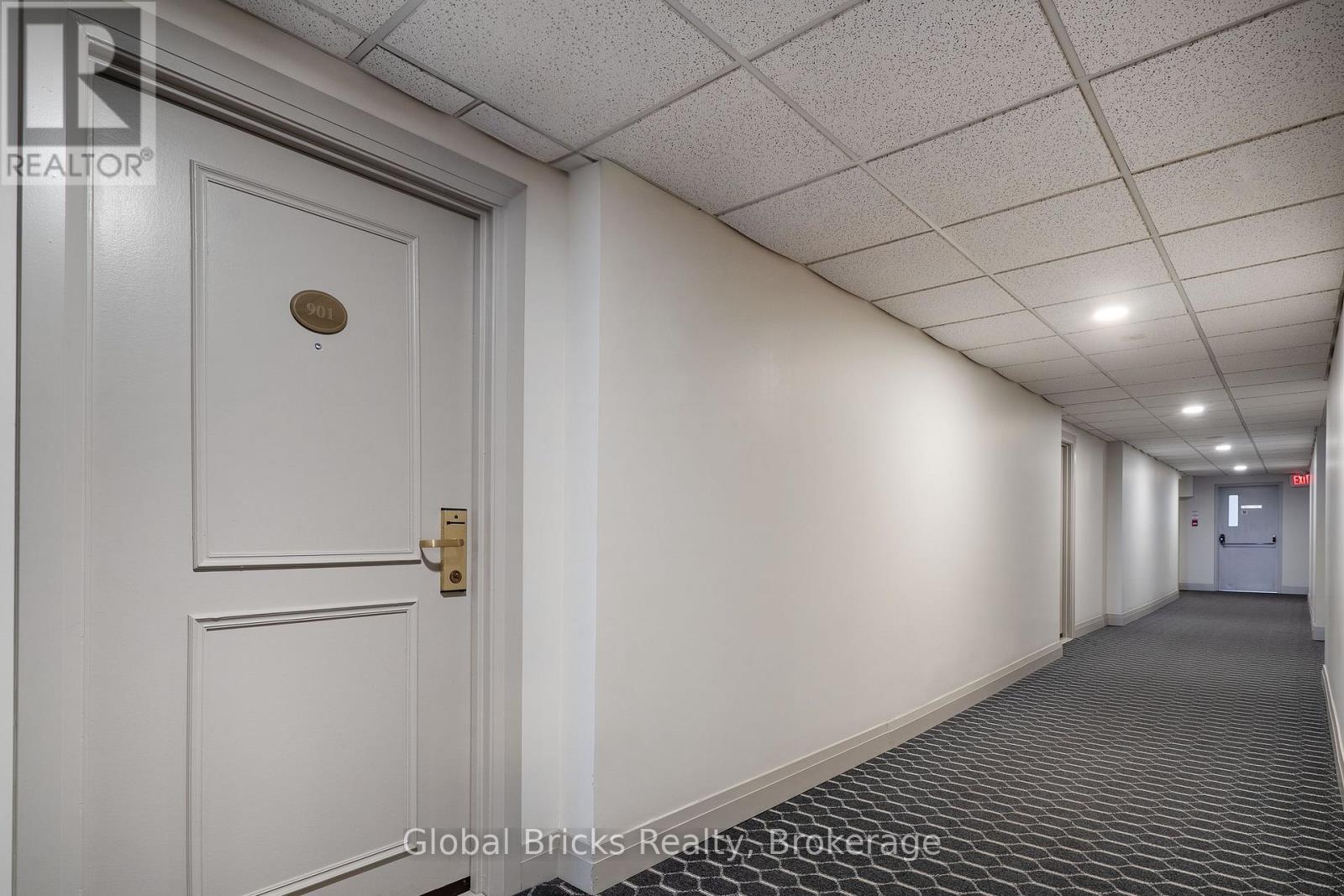 901- 2737 Keele Street, Toronto, ON photo 2
