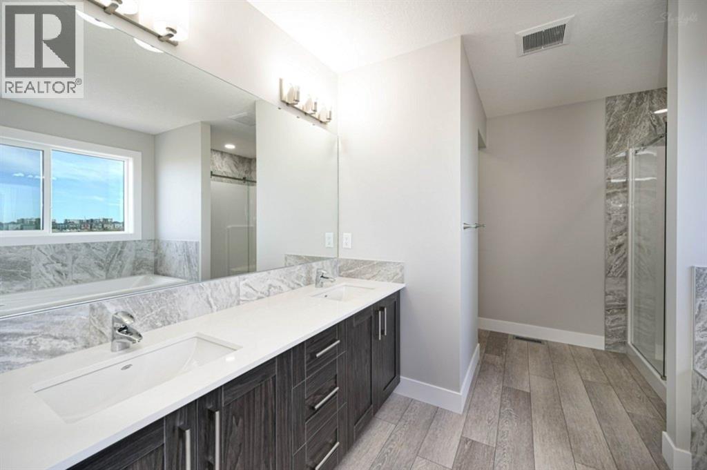 331 Savanna Way NE - 25