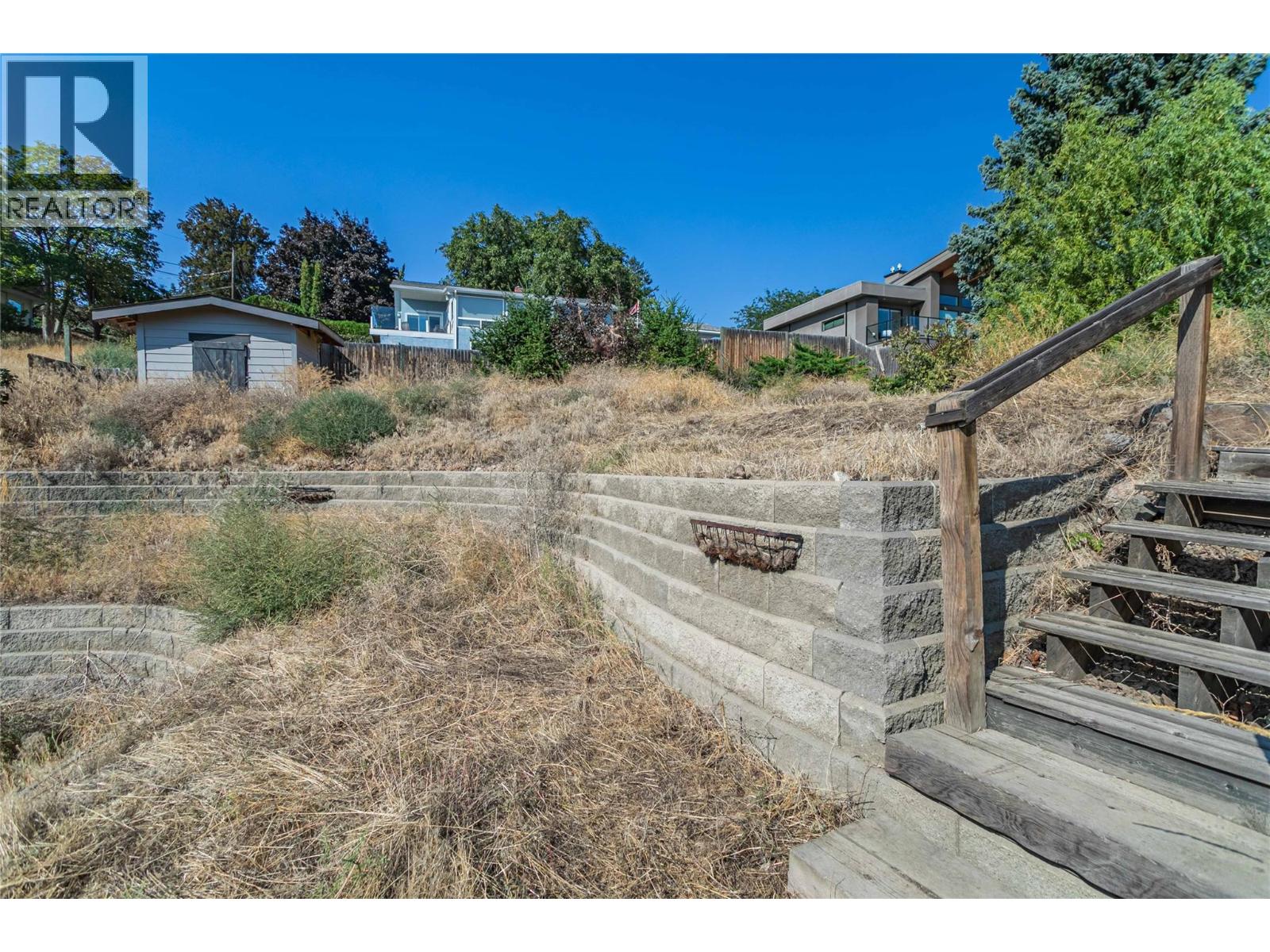 5493 SOLLY Road, Summerland
