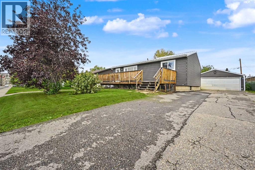Property for sale at 9516 98 Avenue