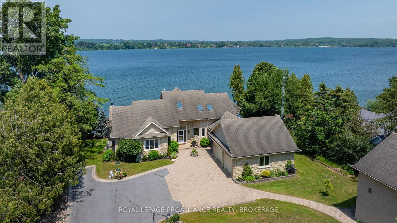 31 Leavis Shores, Frontenac Islands (Howe Island), Ontario, K7G2V6, Frontenac Islands (Howe Island), Ontario — photo 4 of 5