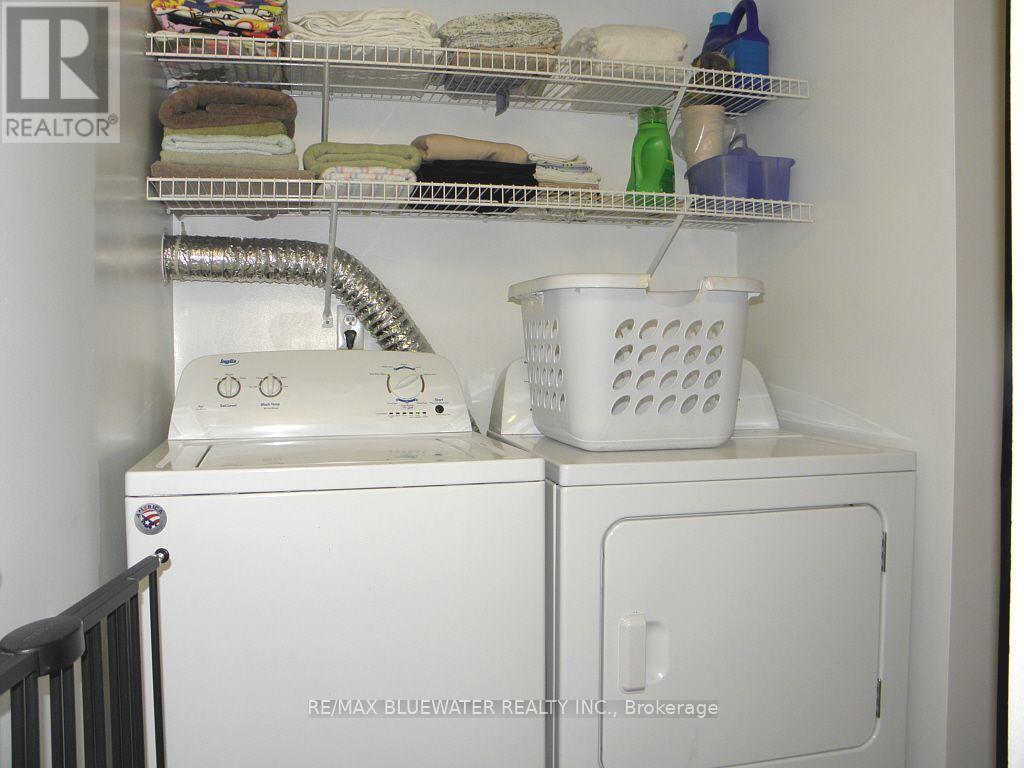 9714 LAKE ROAD - Image 28