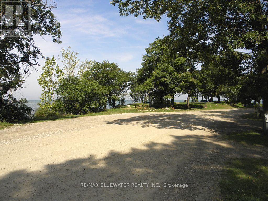 9714 LAKE ROAD - 6