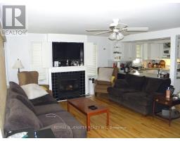 9714 Lake Road, Lambton Shores, ON N0N1J1 Photo 16
