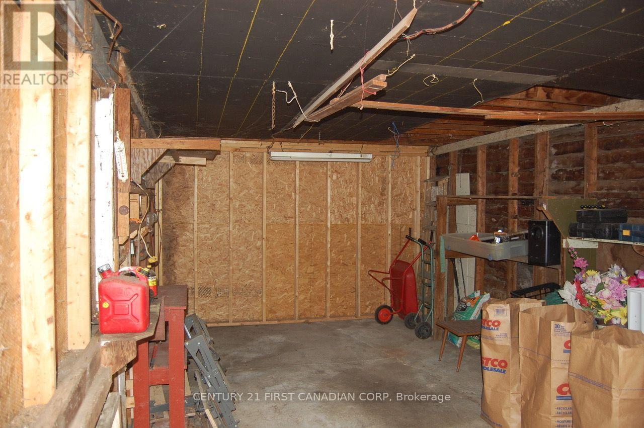 166 FOSTER AVENUE - Image 25