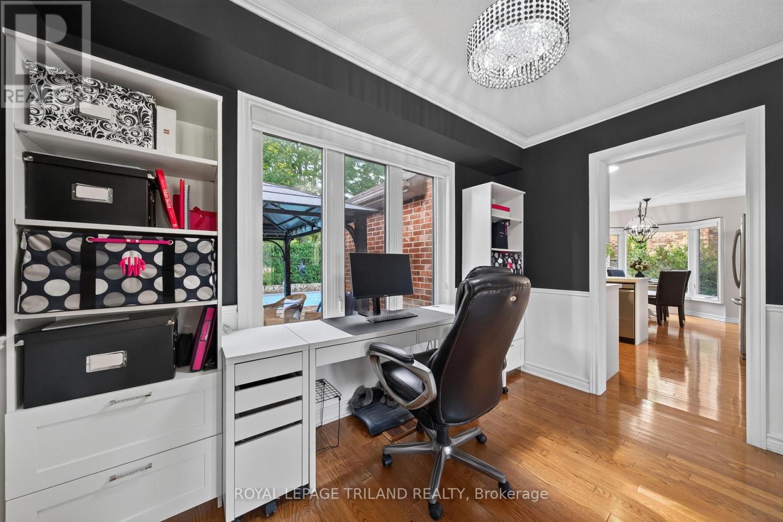 5 MARTINET AVENUE - 10