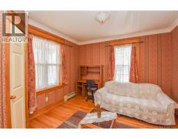 98 Saint-pierre Ouest Boulevard, Caraquet, NB E1W1B6 Photo 26