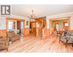 98 Saint-pierre Ouest Boulevard, Caraquet, NB E1W1B6 Photo 32