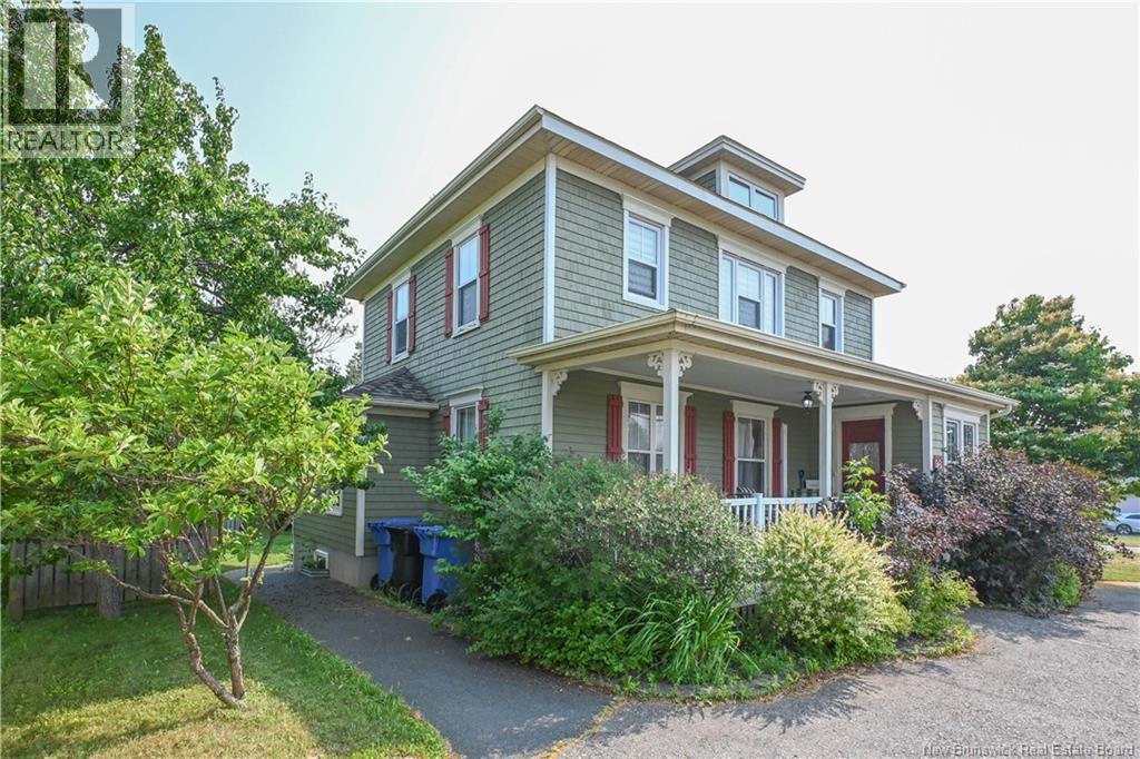 98 Saint-Pierre Ouest Boulevard - Image 4