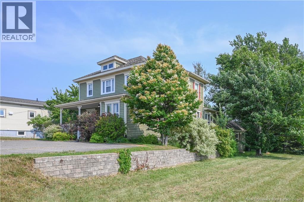 98 Saint-Pierre Ouest Boulevard - 2