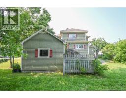 Bath (# pieces 1-6) - 98 Saint-pierre Ouest Boulevard, Caraquet, NB E1W1B6 Photo 8