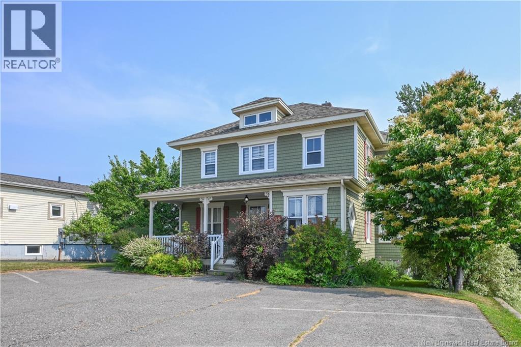 98 Saint-Pierre Ouest Boulevard - 5