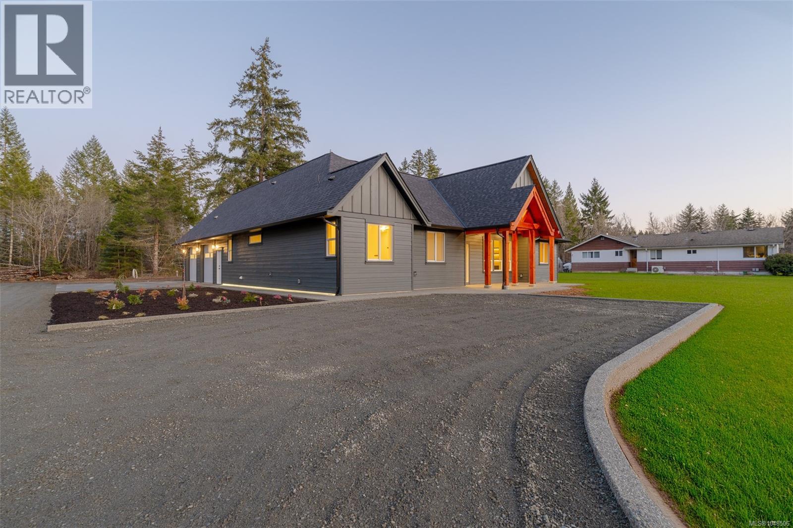 6537 Fayette Road, Port Alberni, British Columbia, V9Y8K3, Port Alberni, British Columbia — photo 4 of 5