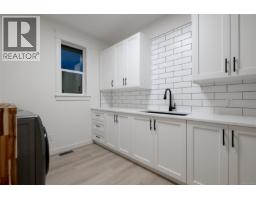 6537 Fayette Rd, Port Alberni, BC V9Y8K3 Photo 38