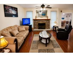 14374 86a Avenue, Surrey, BC V3W0K4 Photo 7