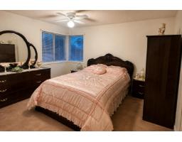 14374 86a Avenue, Surrey, BC V3W0K4 Photo 9
