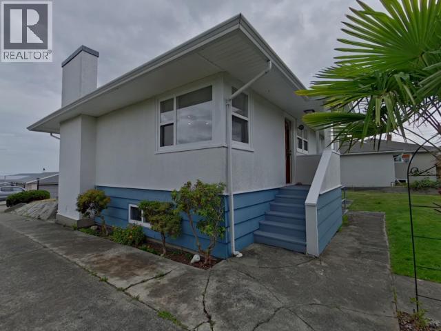 4038 WHALEN AVE, Powell River, British Columbia, V8A2T7, Powell River, British Columbia — photo 4 of 5