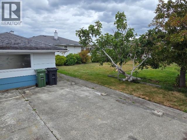4038 WHALEN AVE, Powell River