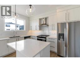 198 Dawson Harbour Hill, Chestermere, AB T1X2S4 Photo 12