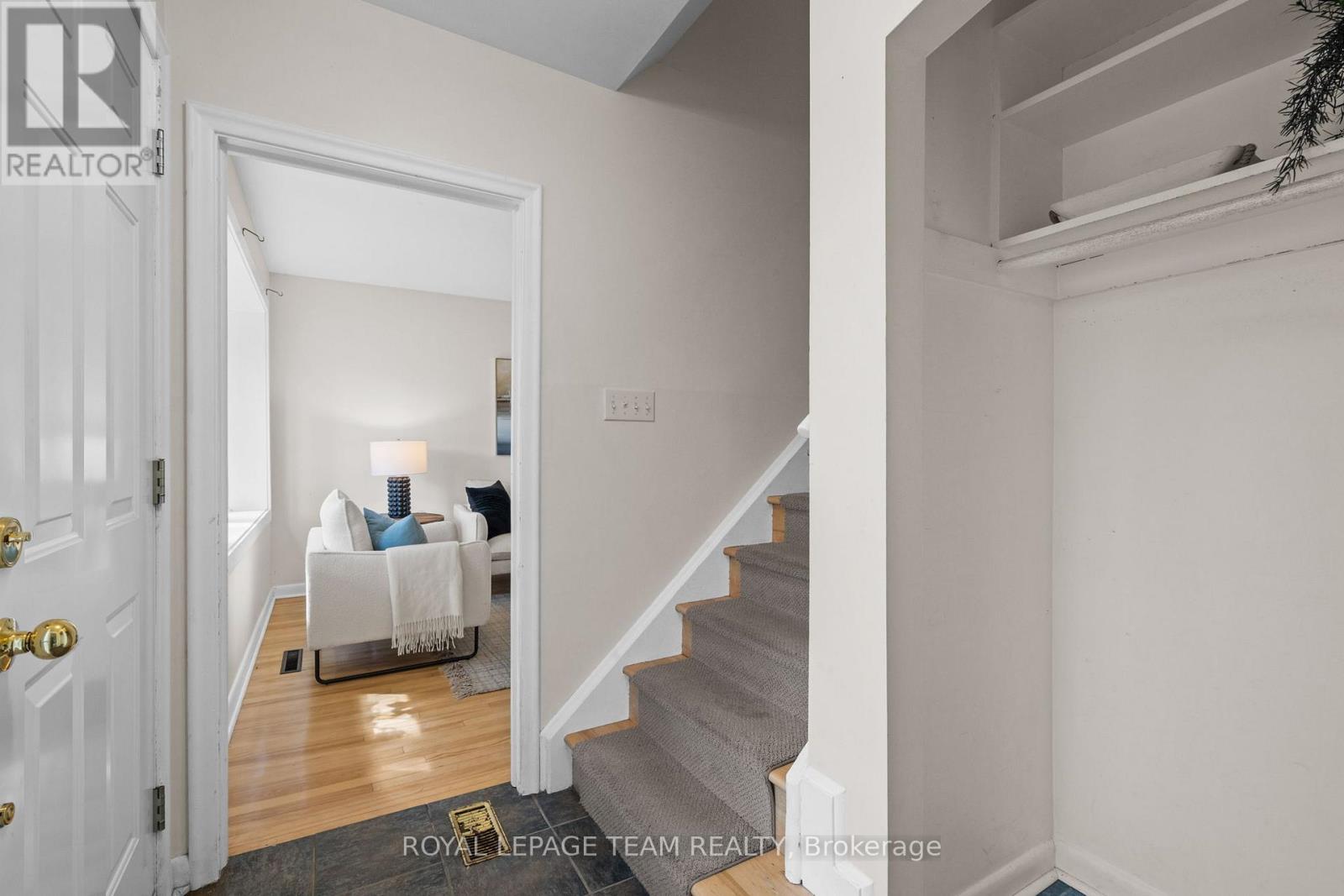 3 Bed, 1 Bath House for Sale in Ottawa – 873 SMYTH ROAD, Ottawa – MLS# X13741148 - Image 22