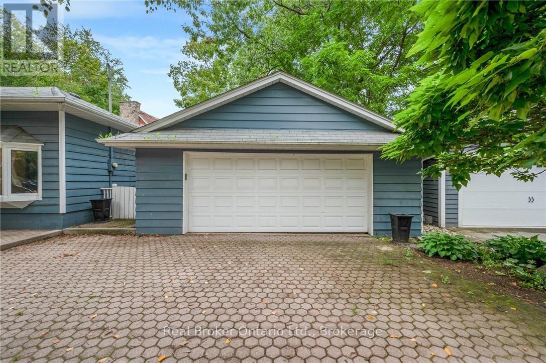 374 SPRUCE STREET - Image 36