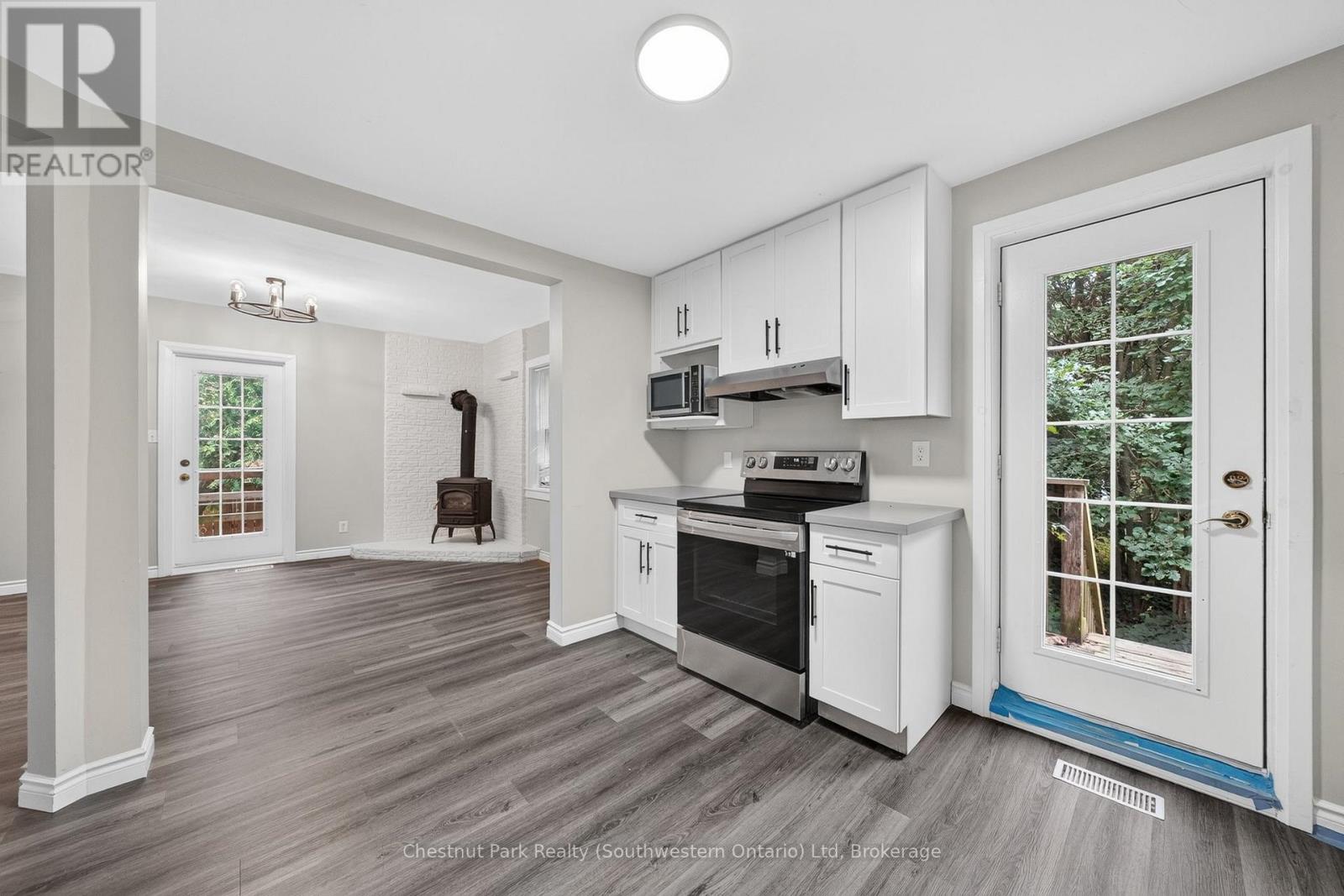 274 WATER STREET - 15