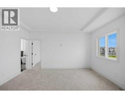 760 Savanna Crescent NE - photo 35