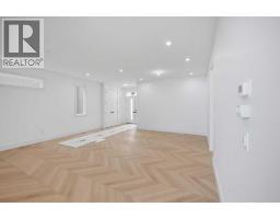760 Savanna Crescent NE - photo 26