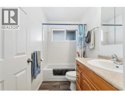 2344 Pleasant Dale Road, Blind Bay, BC V0E1H2 Photo 43