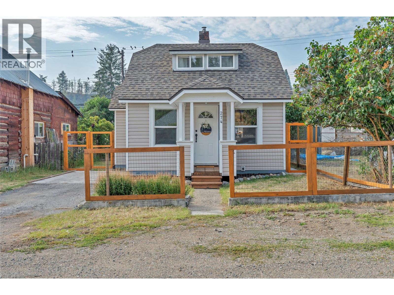 274 ANGELA Avenue, Princeton, British Columbia, V0X1W0, Princeton, British Columbia — photo 1 of 5