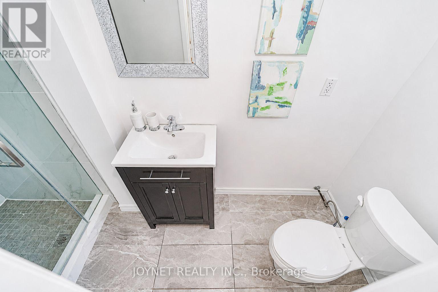 42 BRUCEDALE CRESCENT - 10