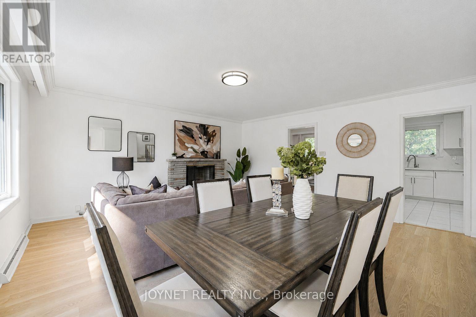 42 BRUCEDALE CRESCENT - 16
