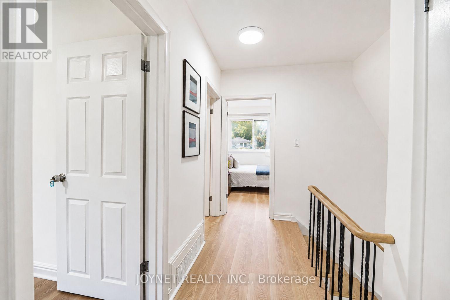 42 BRUCEDALE CRESCENT - 28