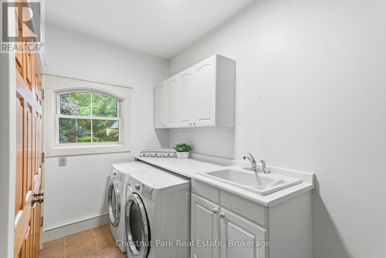 20 MORGAN HEIGHTS DRIVE - Image 24