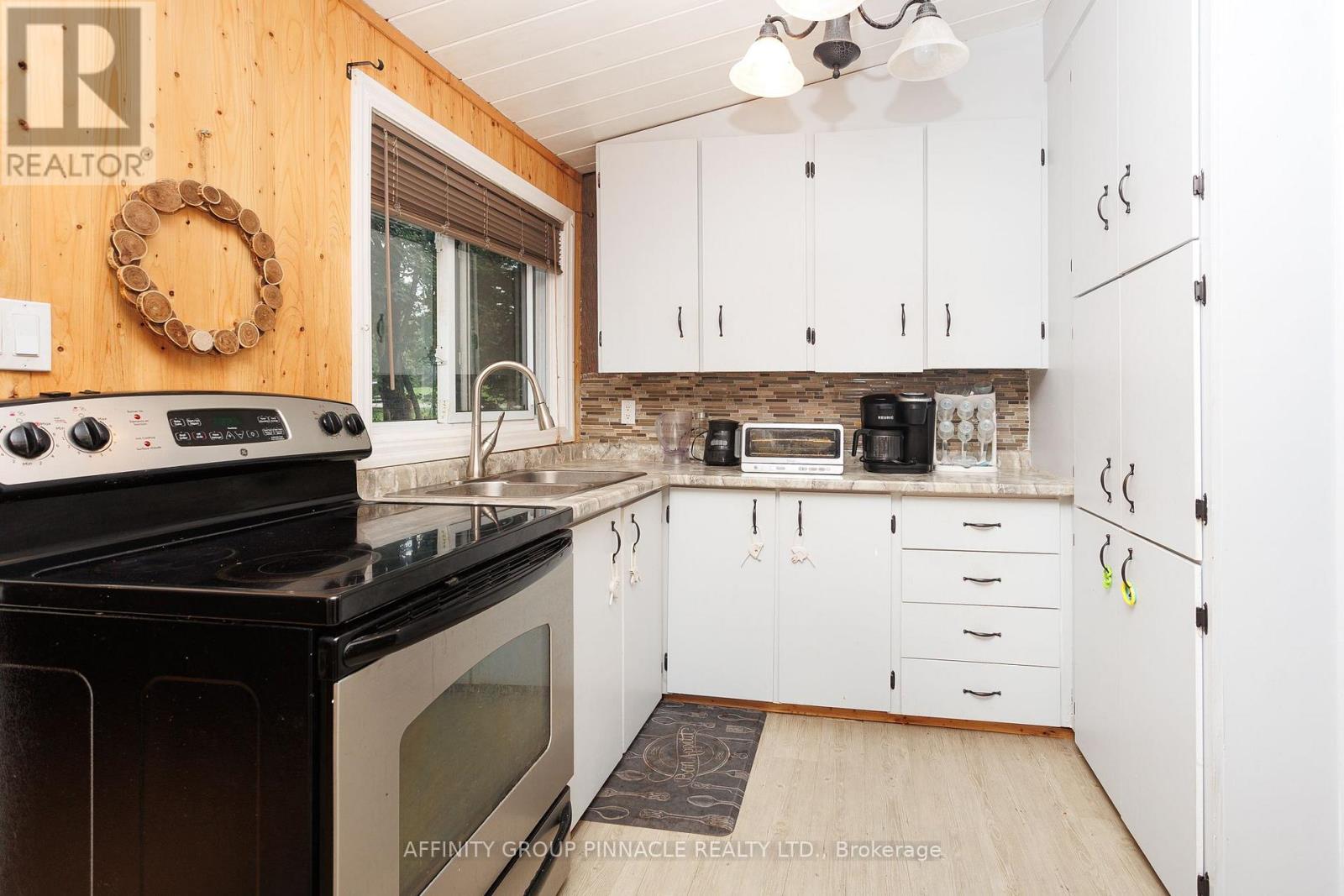 124 CAMERON DRIVE - 5