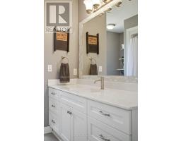 289 Kings Road, Prince Edward County, ON K0K1P0 Photo 24
