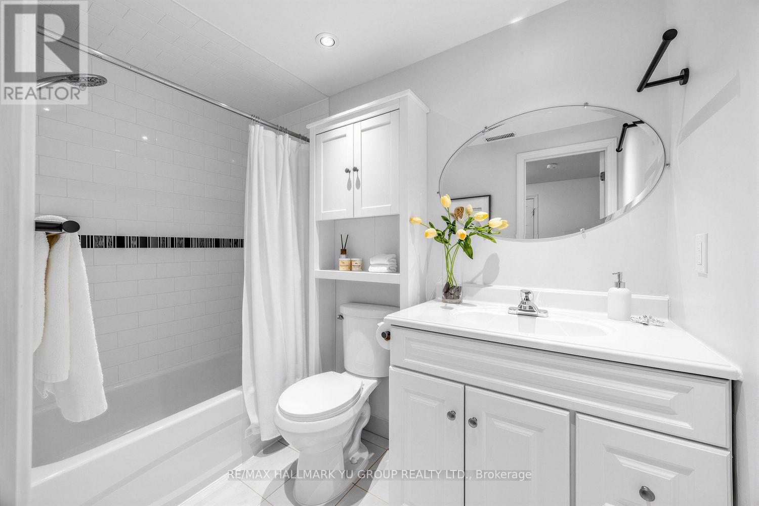 #43 1945 DENMAR ROAD - Image 13