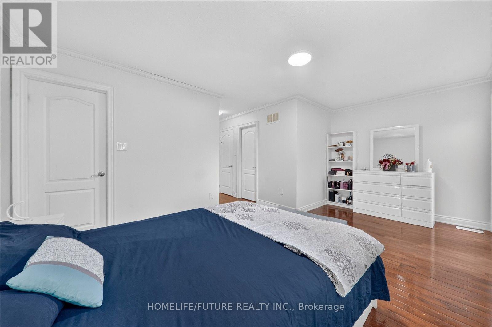 6 DOLBY CRESCENT - Image 31