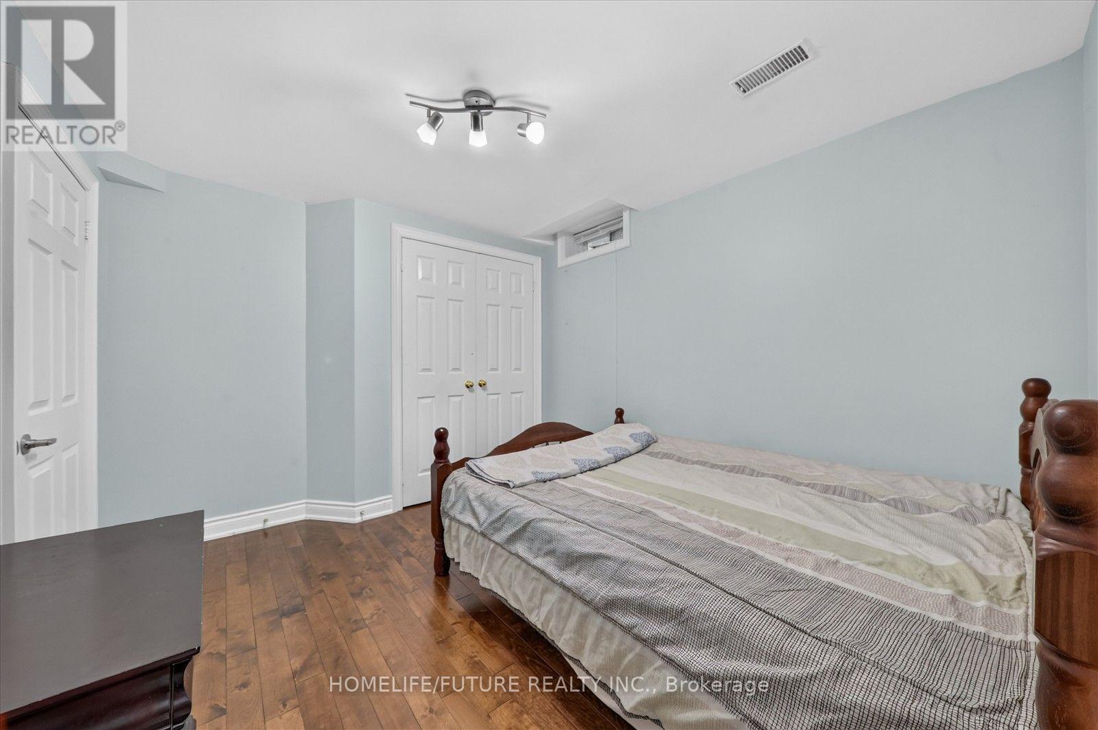 6 DOLBY CRESCENT - Image 46