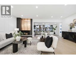 4pc Bathroom - 928 120 Avenue Se, Calgary, AB T2J2K7 Photo 12