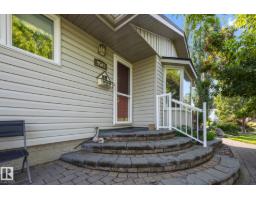 Bedroom 3 - 9503 54 St Nw, Edmonton, AB T6B1H4 Photo 6