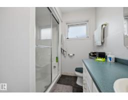 9503 54 St Nw, Edmonton, AB T6B1H4 Photo 31