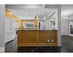 9503 54 St Nw, Edmonton, AB T6B1H4 Photo 25