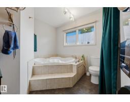 9503 54 St Nw, Edmonton, AB T6B1H4 Photo 34