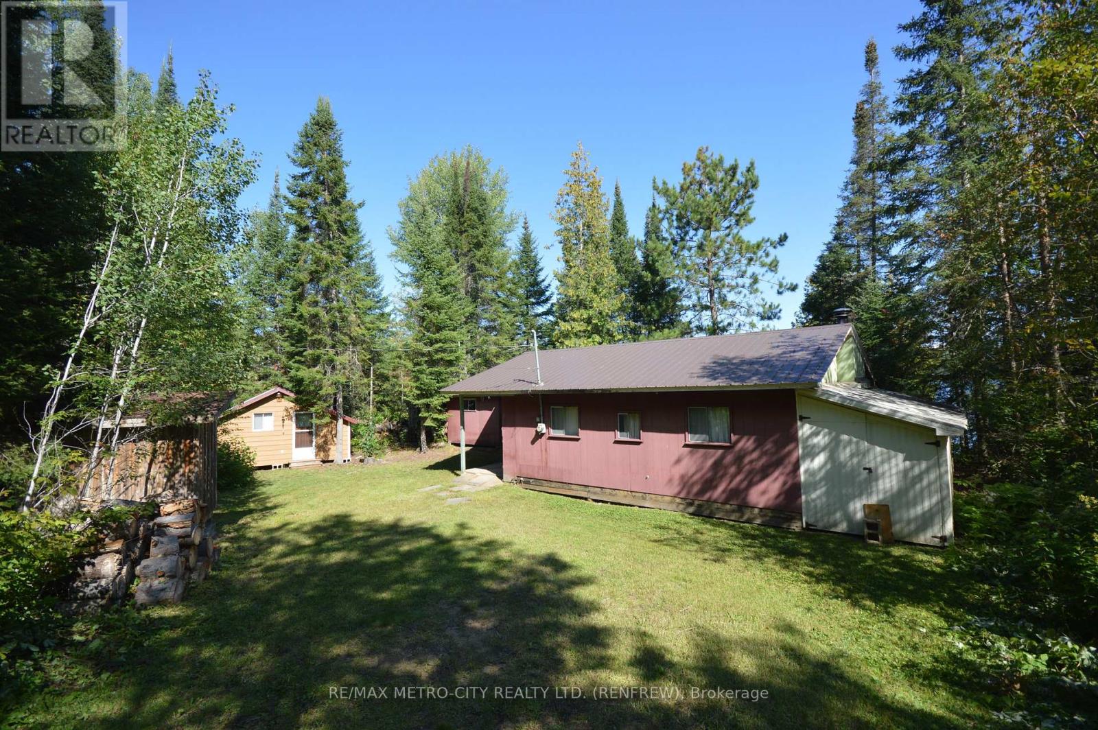 482 Cameron Lake Road, Brudenell, Lyndoch and Raglan, Ontario, K0J2E0, Brudenell, Lyndoch and Raglan, Ontario — photo 1 of 5