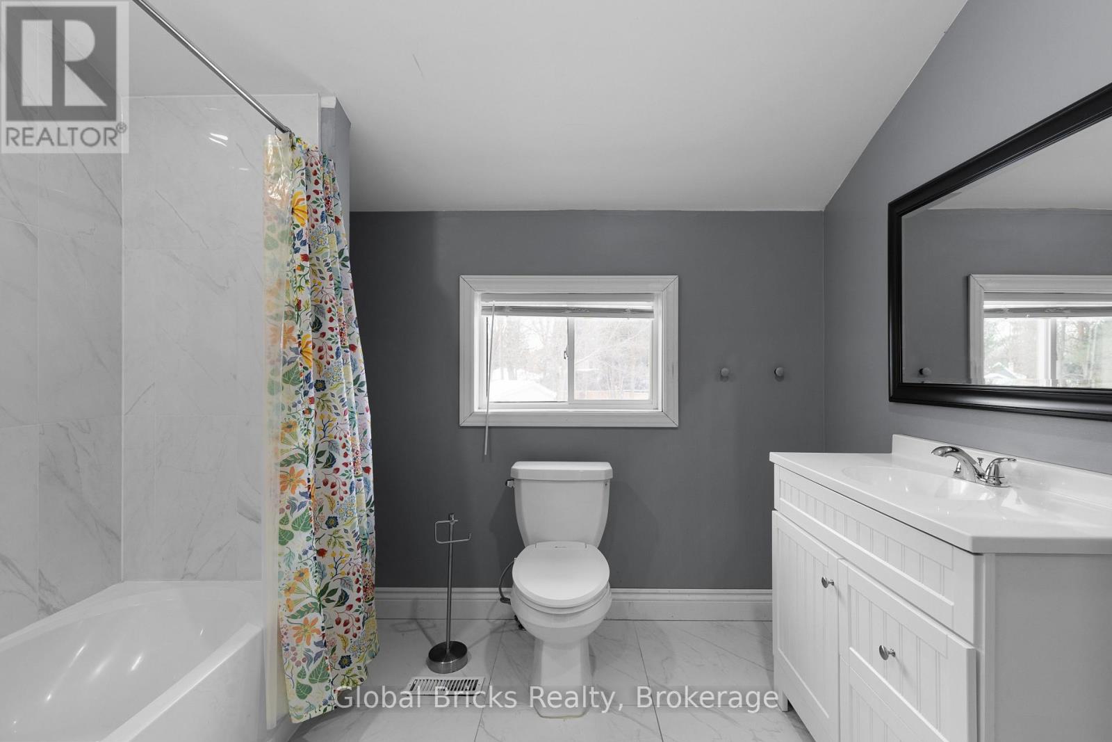 14 Fisher Drive, Adjala-Tosorontio, ON photo 45