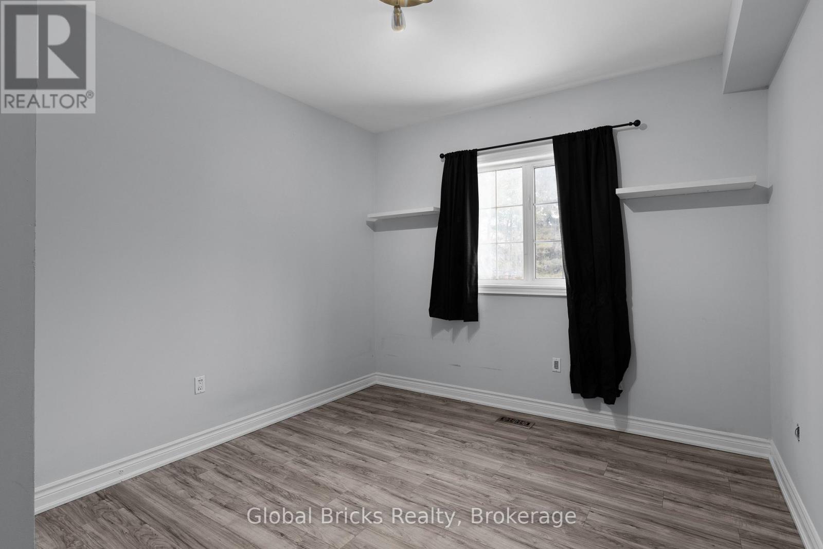 14 Fisher Drive, Adjala-Tosorontio, ON photo 48