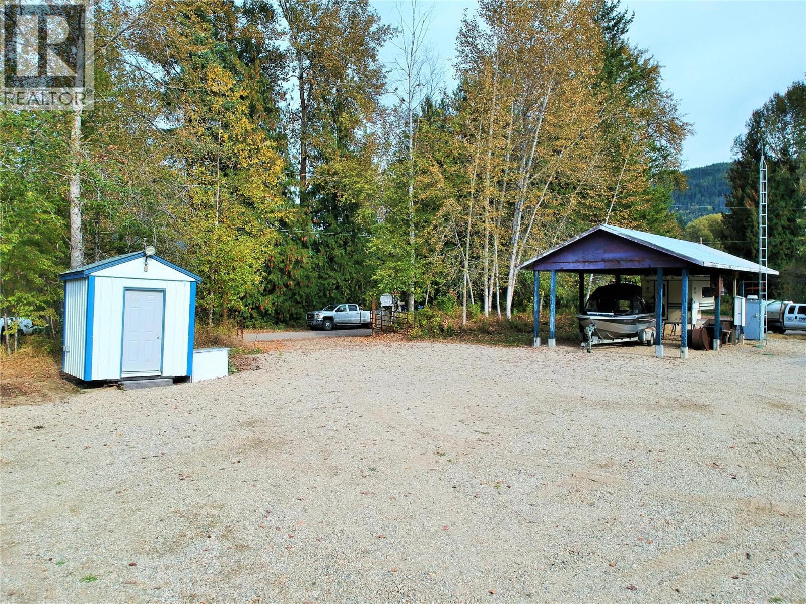  1822 Cemetery Road, Sicamous